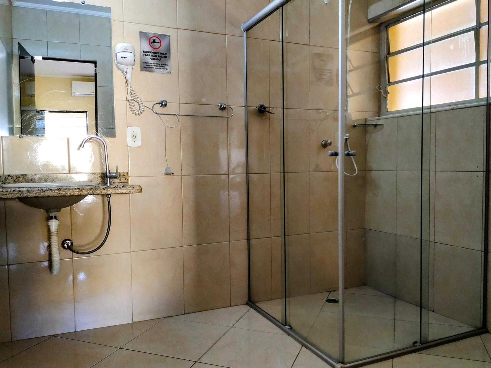 Hotel Garfo De Ouro Cambuí Zewnętrze zdjęcie